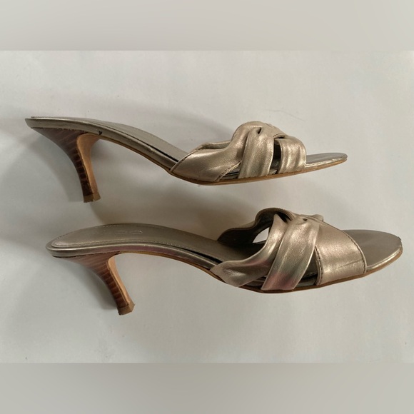 Kitten Heel Aldo Slides - Picture 5 of 6